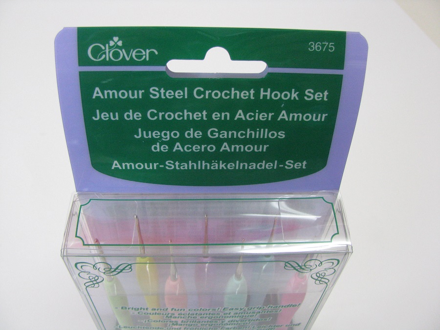 Clover Amour Steel Crochet Hook Set